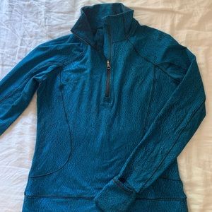 Lululemon quarter zip up